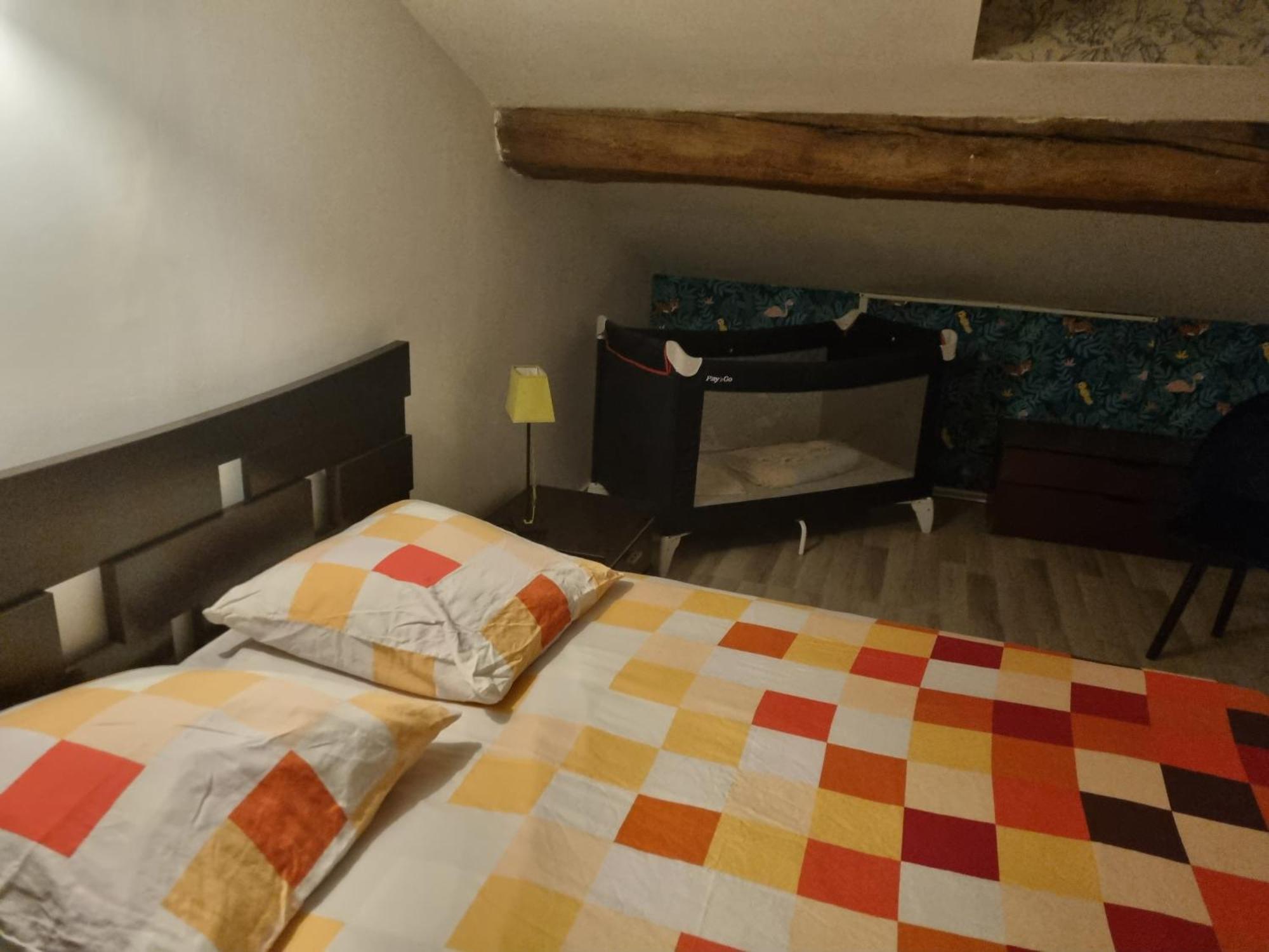 Tournus Castrum Romain- Loft 90M2 - 3 Etoiles - Petit Box Velo - 5Mn Autoroute Exterior photo